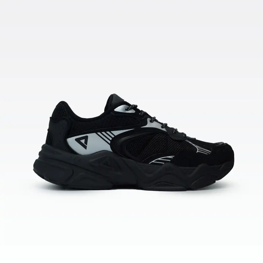ET34147E-2013_A Sports Shoes-Black/Silver – Image 1