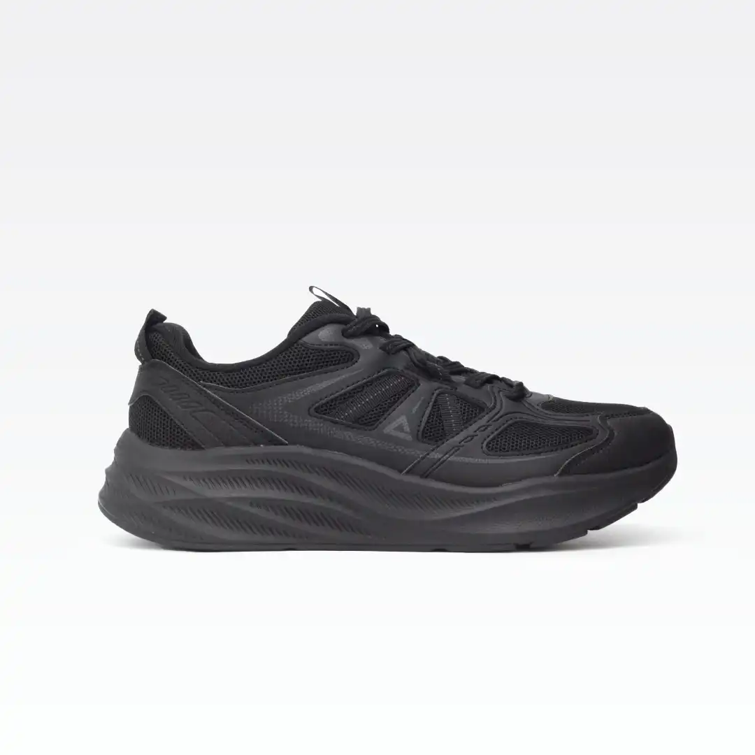 EXT52567J-0020_A Sports Shoes-Black – Image 1