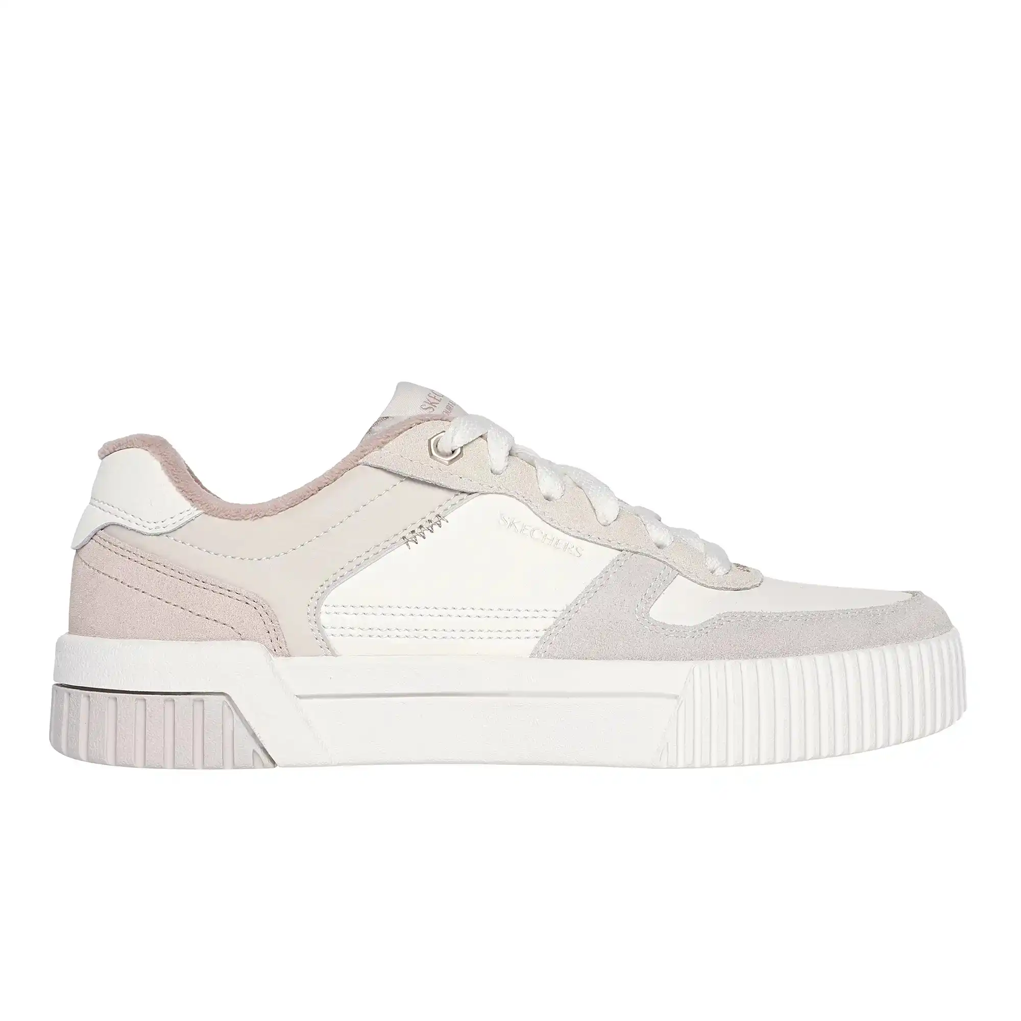 185101_NAT_A Jade-Chestnut Chills – Image 1